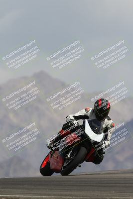 media/May-05-2025-Moto Forza (Mon) [[3c1838c5e5]]/2-B Group/Session 2 (Turn 9)/